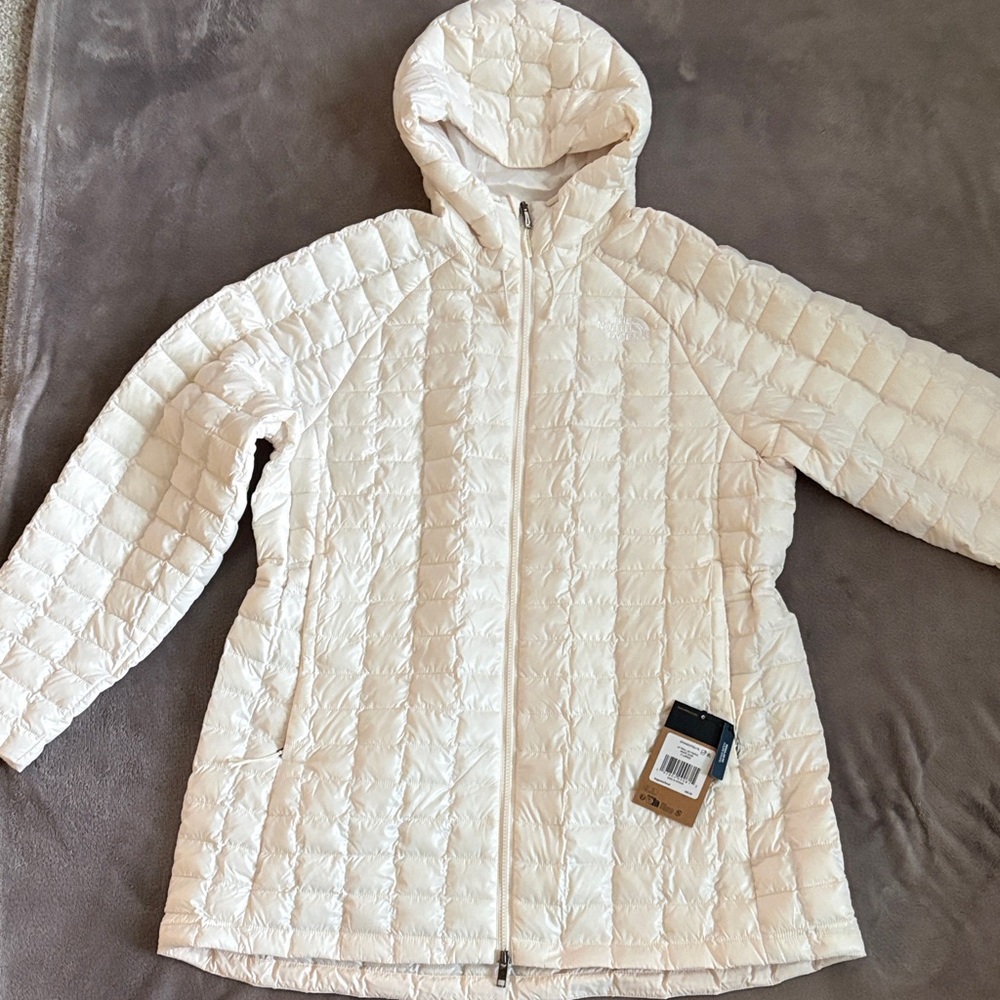 The North Face Thermoball Hooded Parka